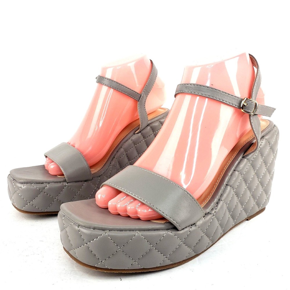 OLIVIA MILLER Quilted Wedged Sandal Grey Size 10